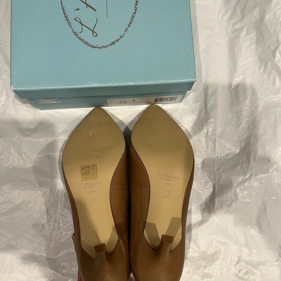 New Women’s L’ATELIER LONDON Leather Taupe Heels w/Ankle Strap & Buckle sz 8 - Picture 5 of 8